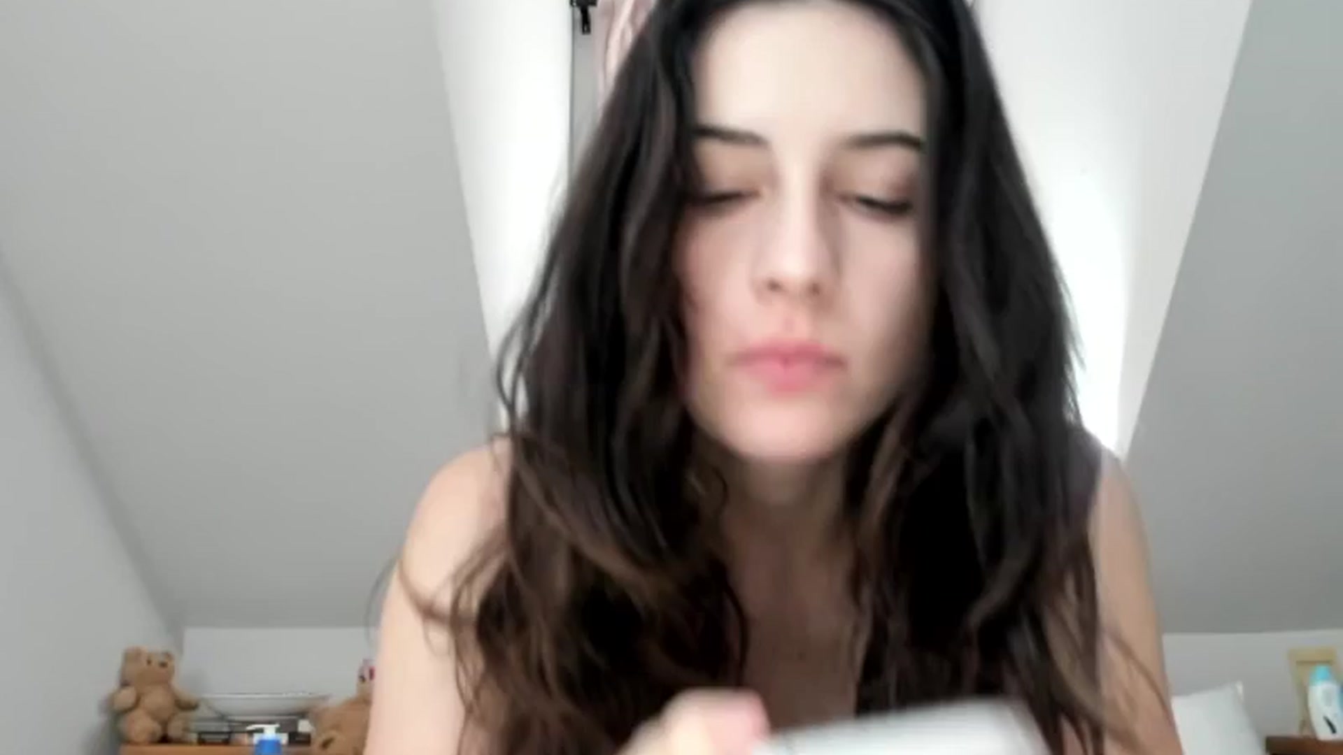 Gallery image thumbnail from americanwhore's myfreecams stream on, 12/13/2024, 07:47 image 15 of 20