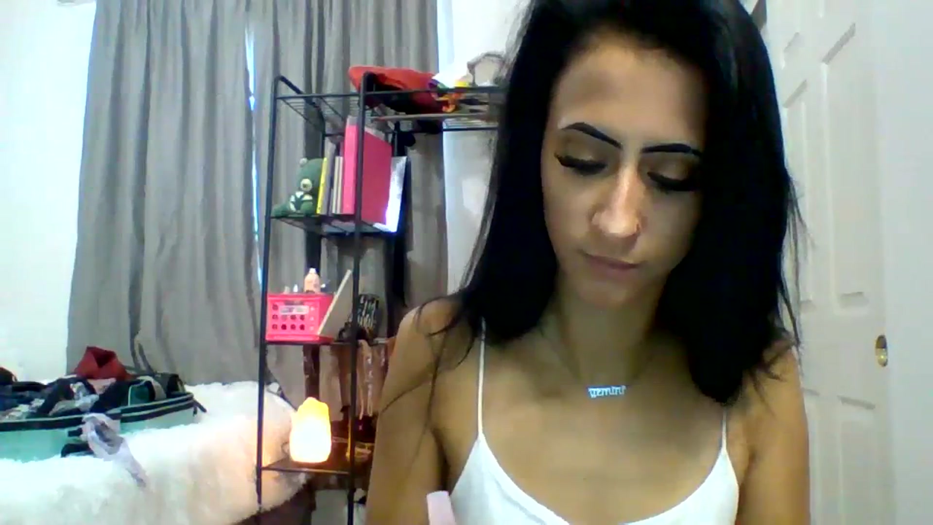 Gallery image thumbnail from amoredior420's myfreecams stream on, 08/17/2023, 23:21 image 18 of 20