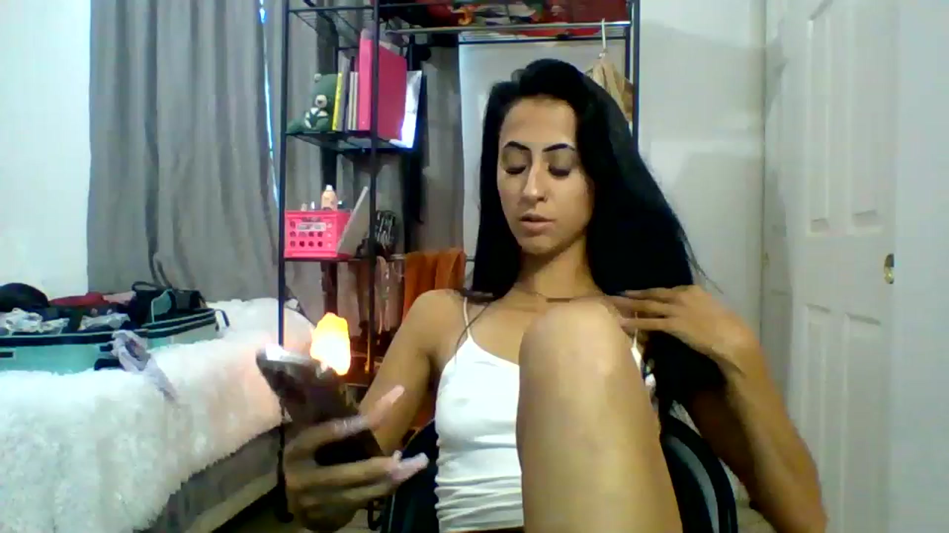 Gallery image thumbnail from amoredior420's myfreecams stream on, 08/17/2023, 23:21 image 13 of 20