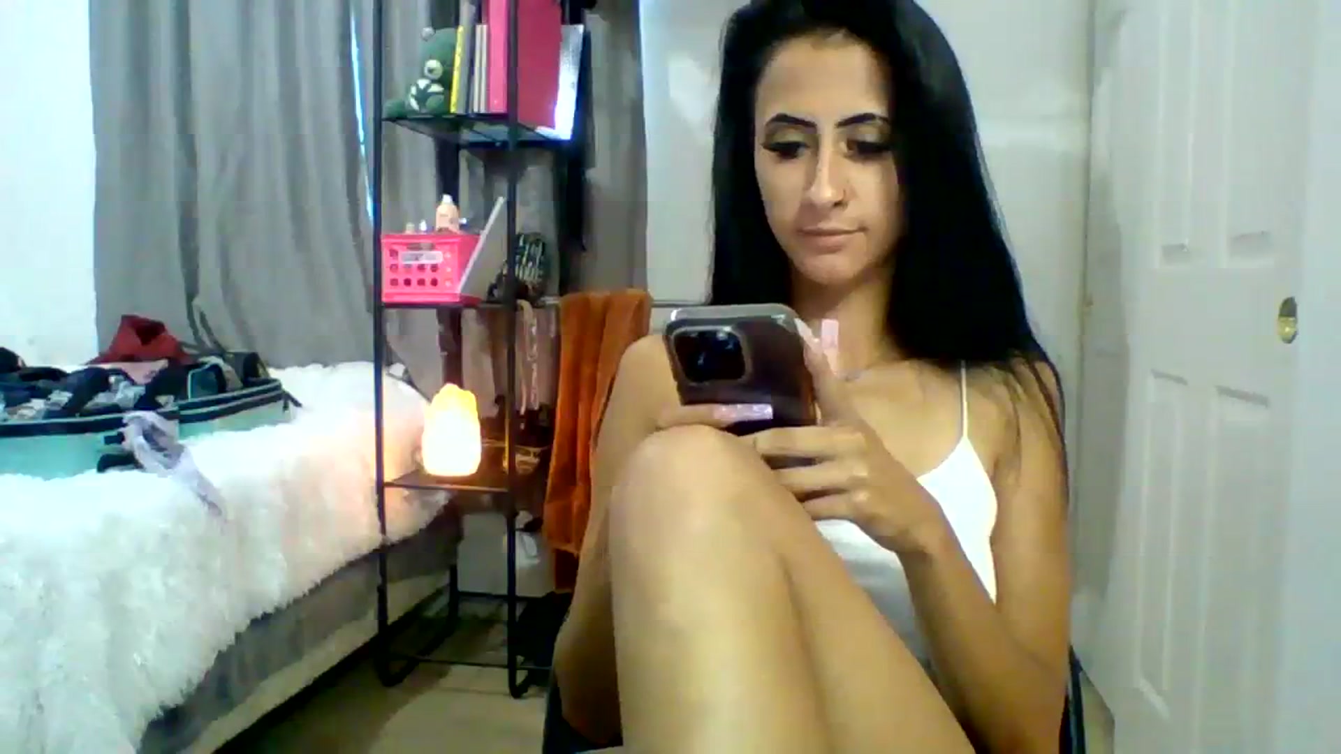 Gallery image thumbnail from amoredior420's myfreecams stream on, 08/17/2023, 23:21 image 20 of 20