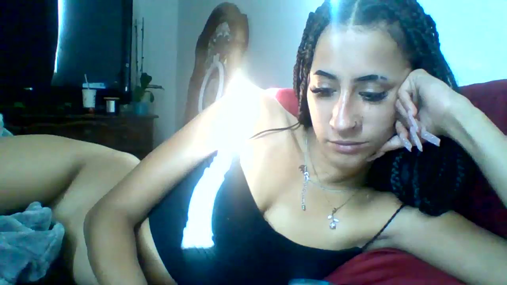 Gallery image thumbnail from amoredior420's myfreecams stream on, 08/31/2023, 15:39 image 14 of 20