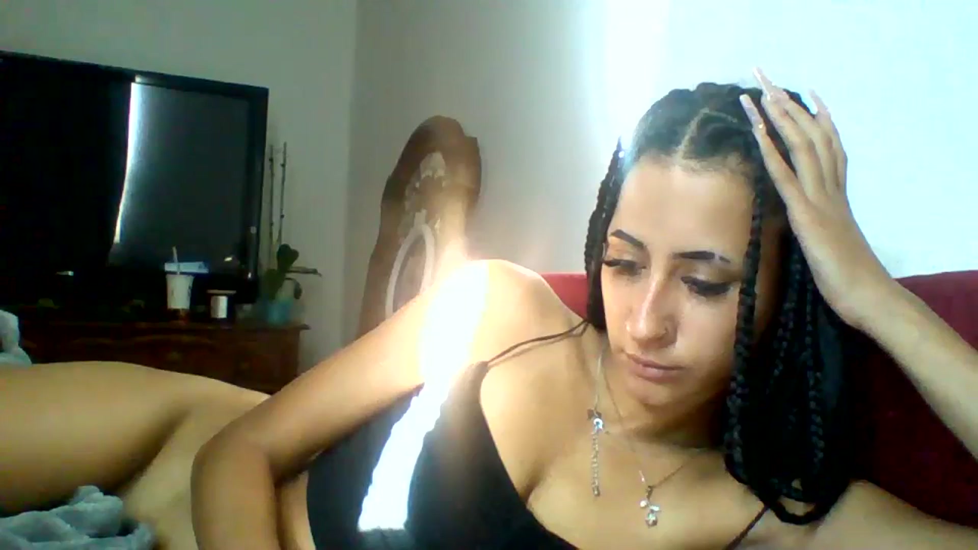 Gallery image thumbnail from amoredior420's myfreecams stream on, 08/31/2023, 15:39 image 5 of 20