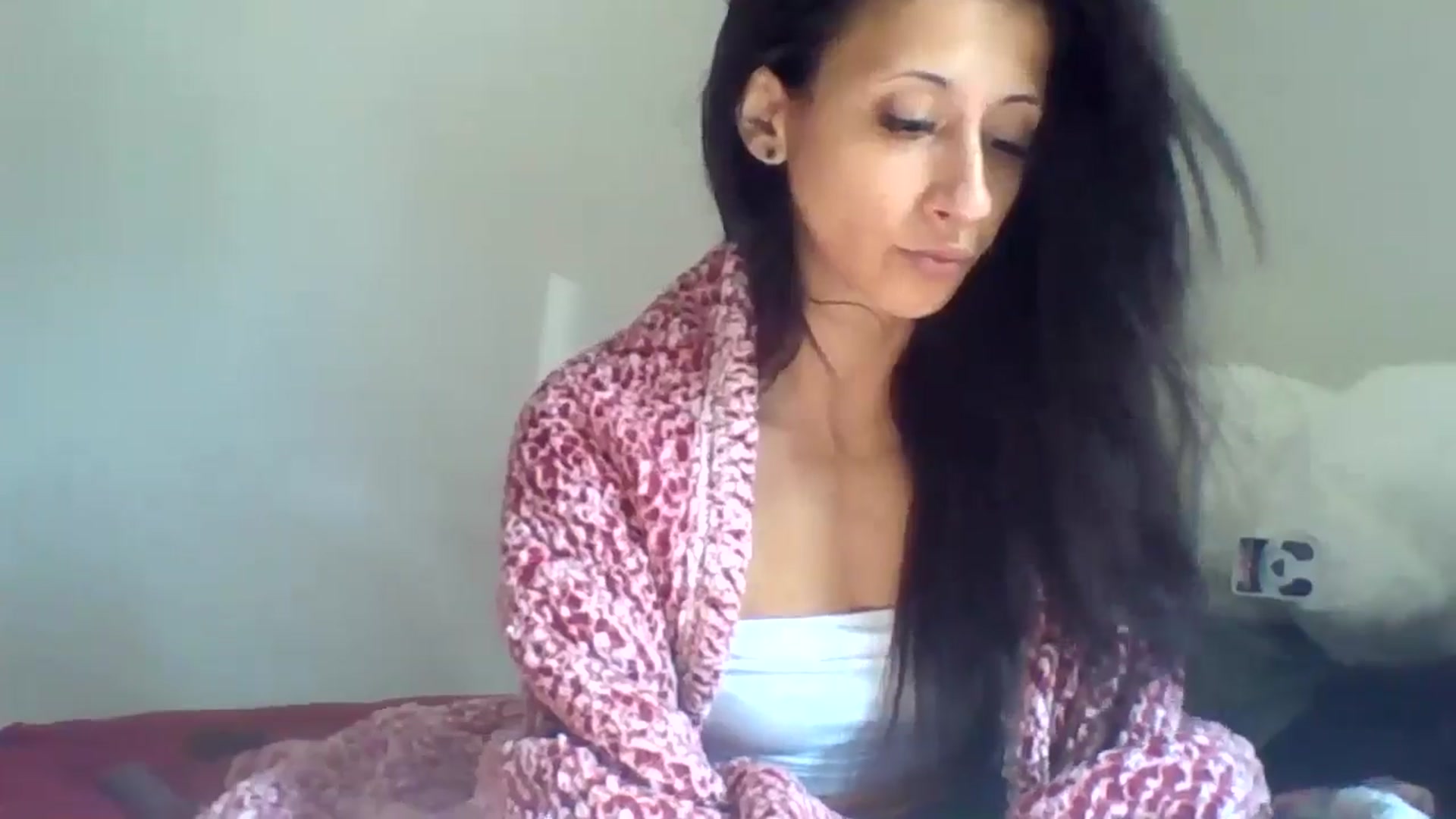 Gallery image thumbnail from amoredior420's myfreecams stream on, 06/08/2024, 16:29 image 17 of 20