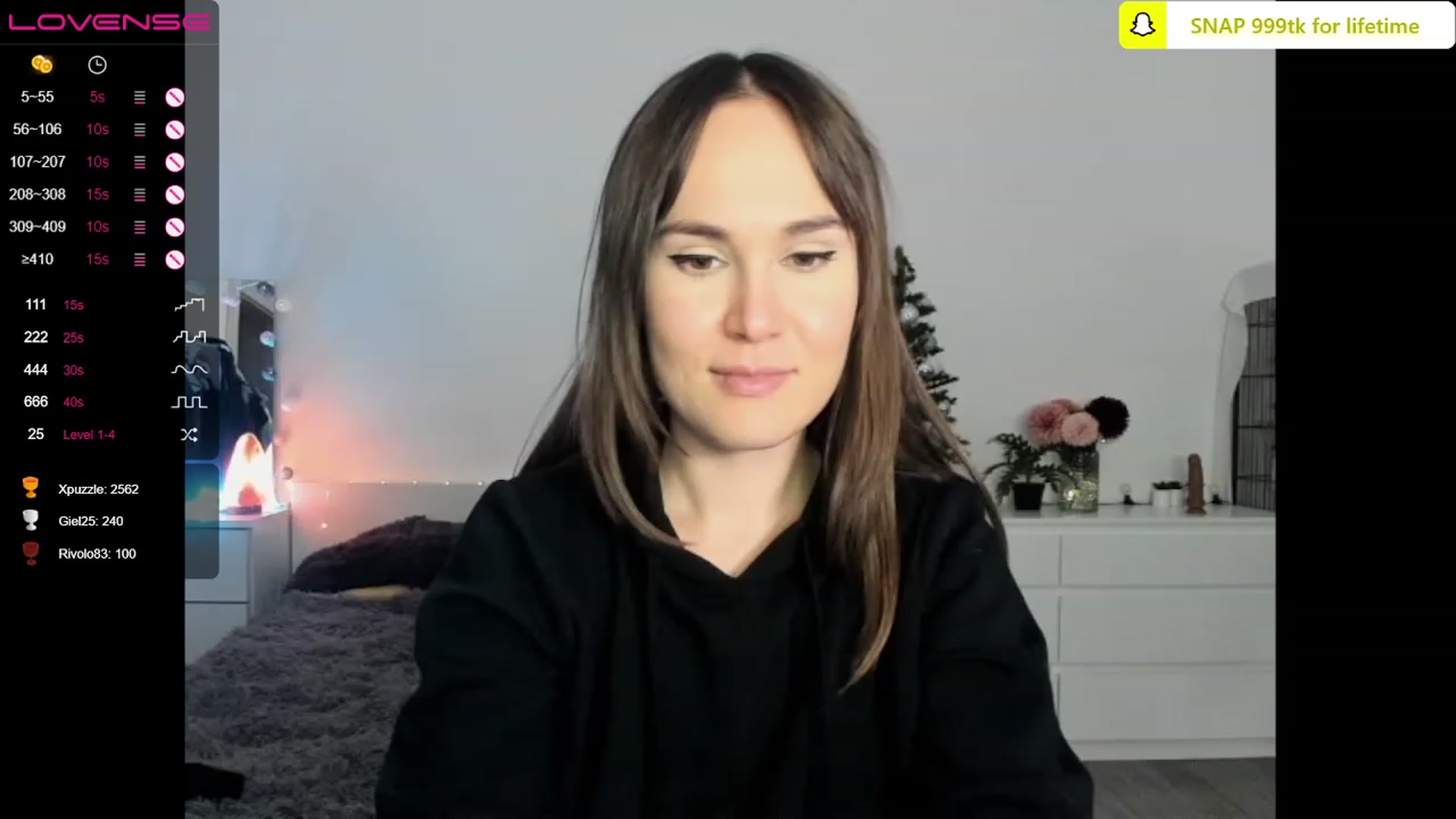 Gallery image thumbnail from ana_lus's myfreecams stream on, 01/12/2023, 23:59 image 3 of 20
