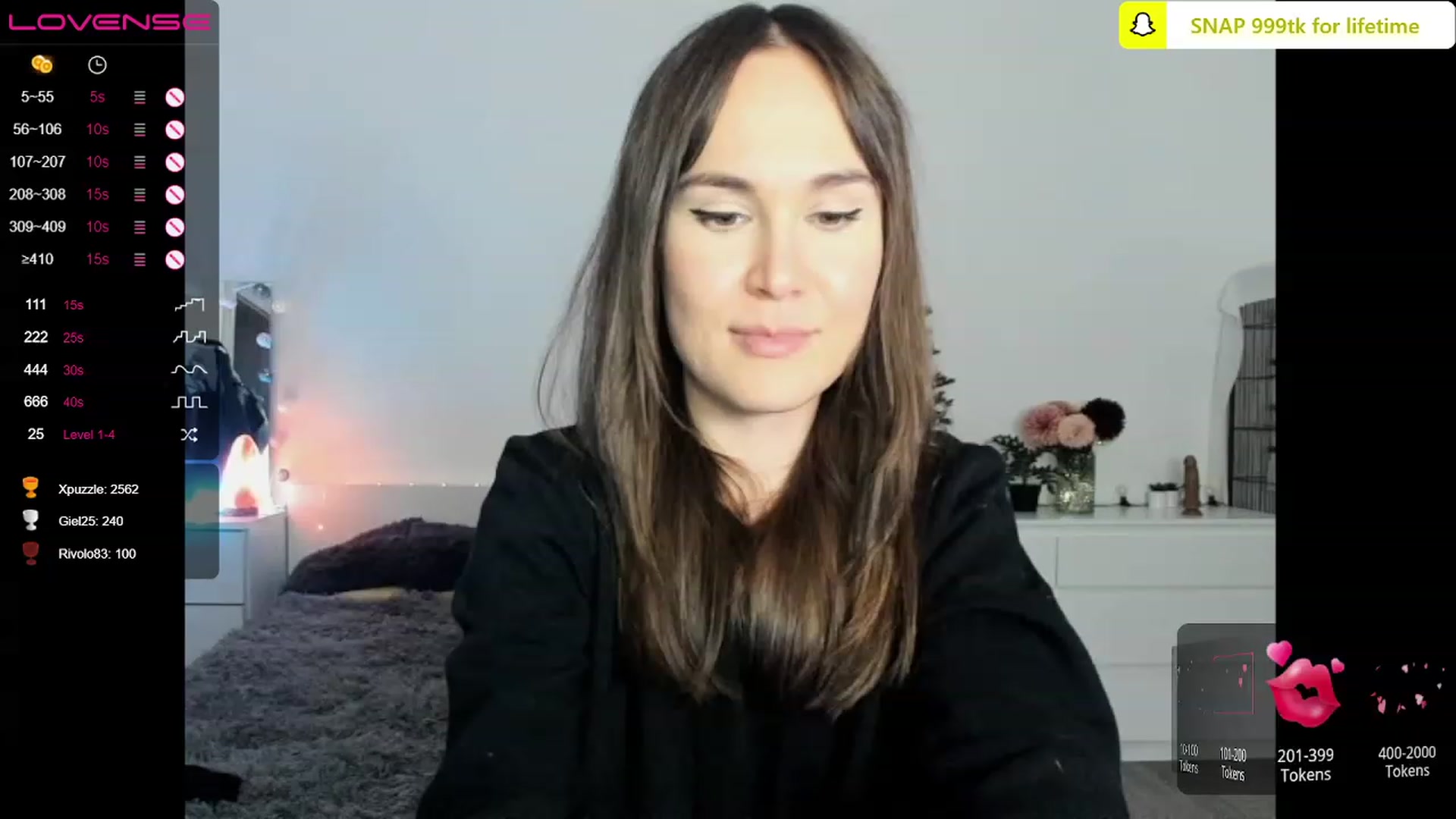 Gallery image thumbnail from ana_lus's myfreecams stream on, 01/12/2023, 23:59 image 8 of 20
