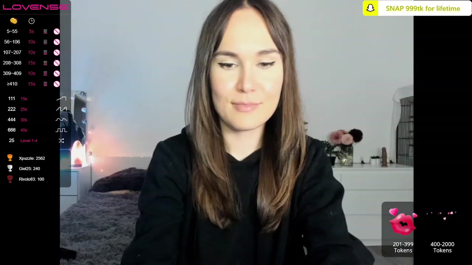 Gallery image thumbnail from ana_lus's myfreecams stream on, 01/12/2023, 23:59 image 10 of 20