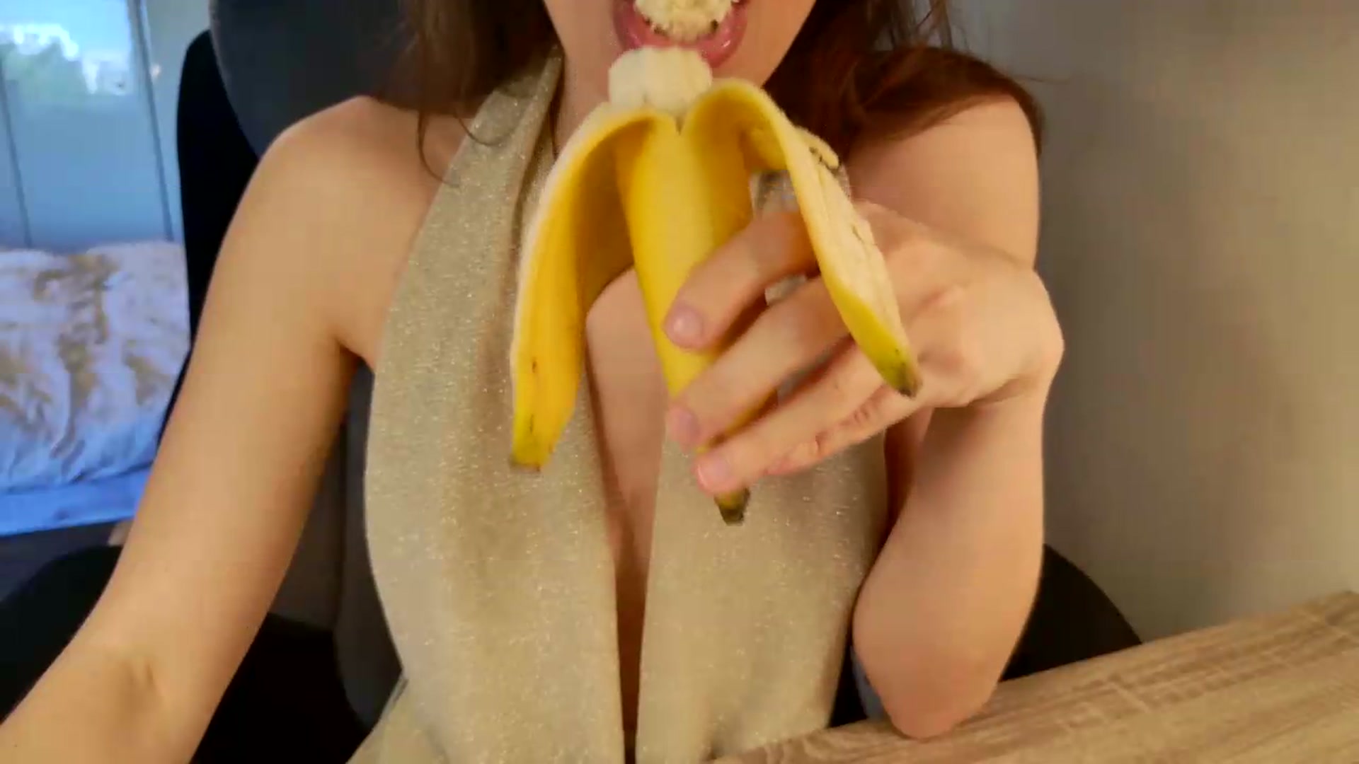 Gallery image thumbnail from ana_peace's myfreecams stream on, 08/22/2026, 13:25 image 11 of 20