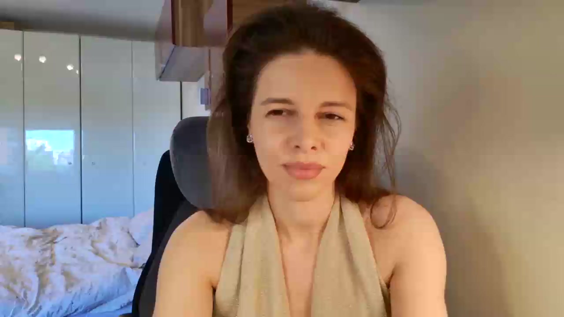 Gallery image thumbnail from ana_peace's myfreecams stream on, 08/22/2026, 13:25 image 1 of 20