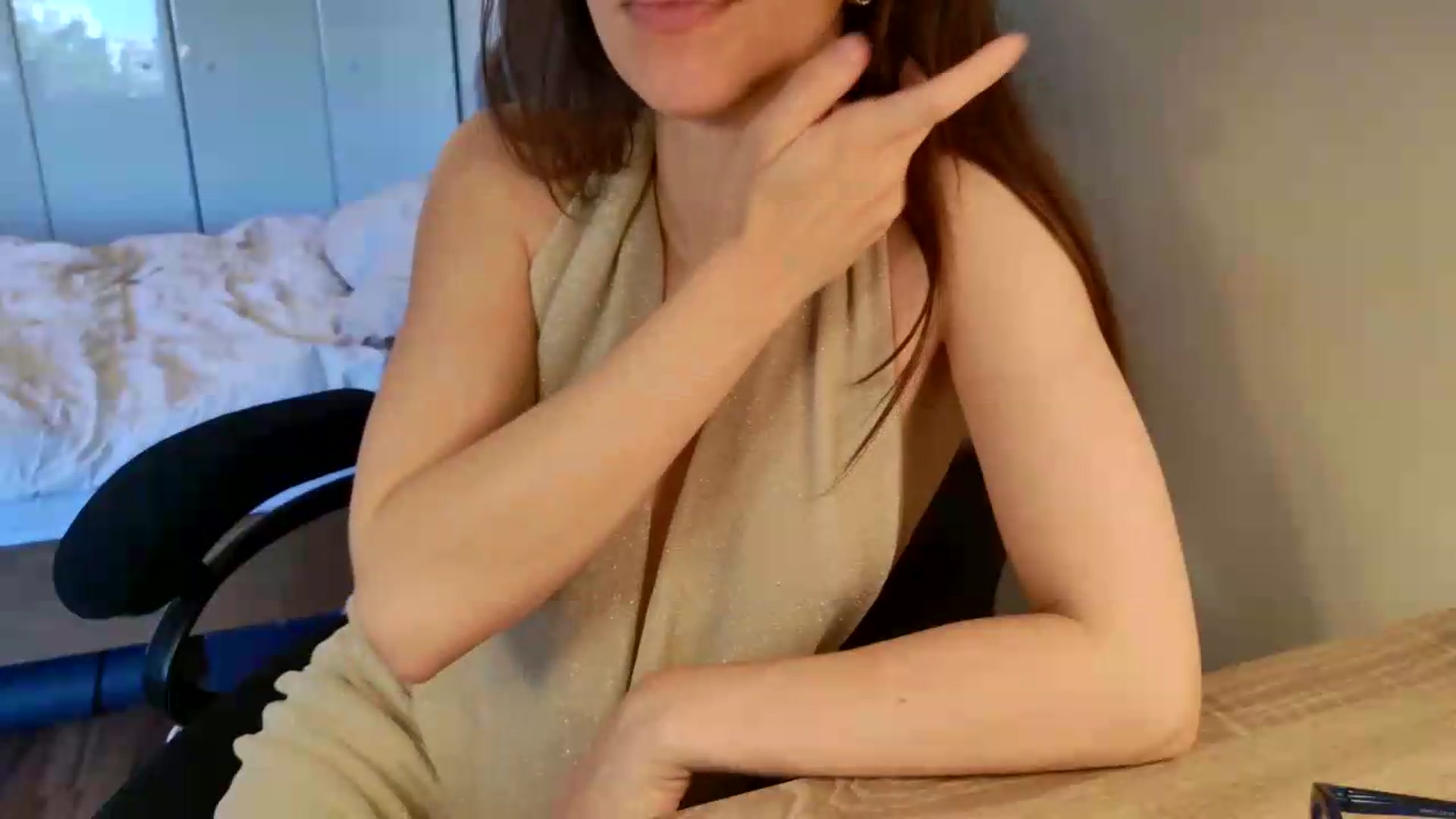 Gallery image thumbnail from ana_peace's myfreecams stream on, 08/22/2026, 14:13 image 19 of 20