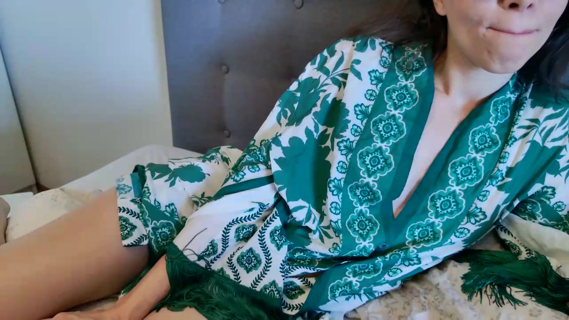 Gallery image thumbnail from ana_peace's myfreecams stream on, 09/05/2026, 12:52 image 15 of 20