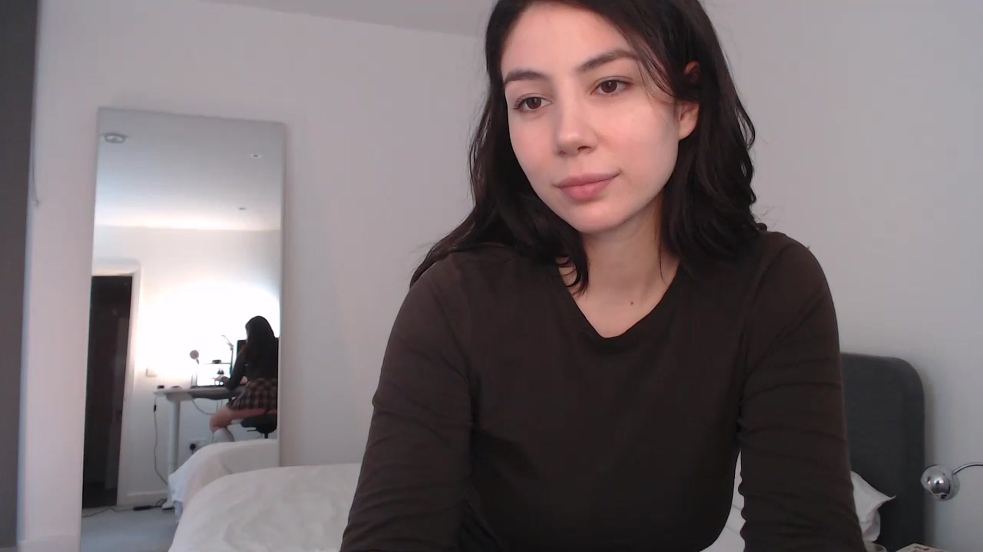 Gallery image thumbnail from anacardi's myfreecams stream on, 04/02/2024, 17:54 image 2 of 20