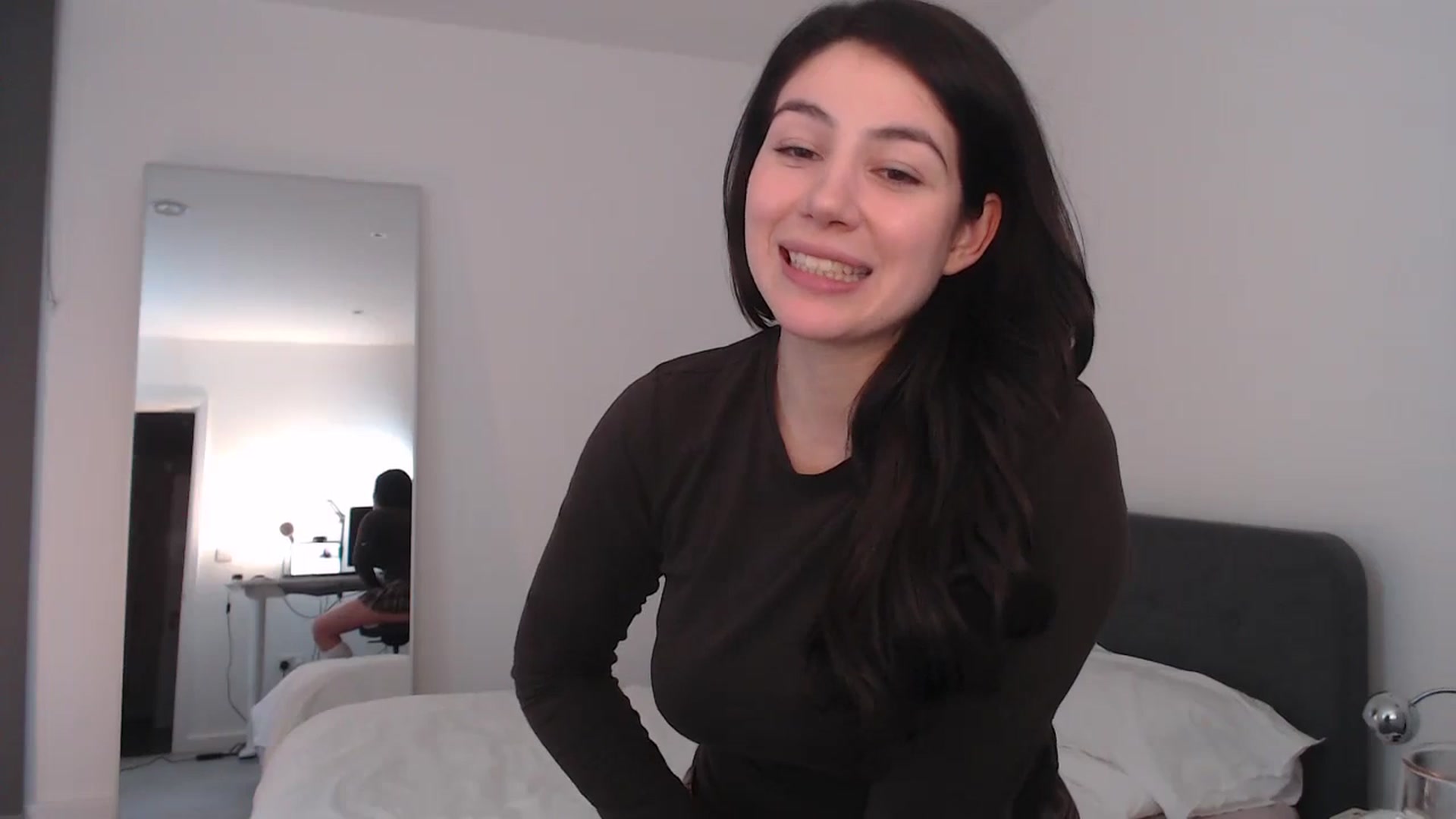 Gallery image thumbnail from anacardi's myfreecams stream on, 04/02/2024, 17:54 image 10 of 20