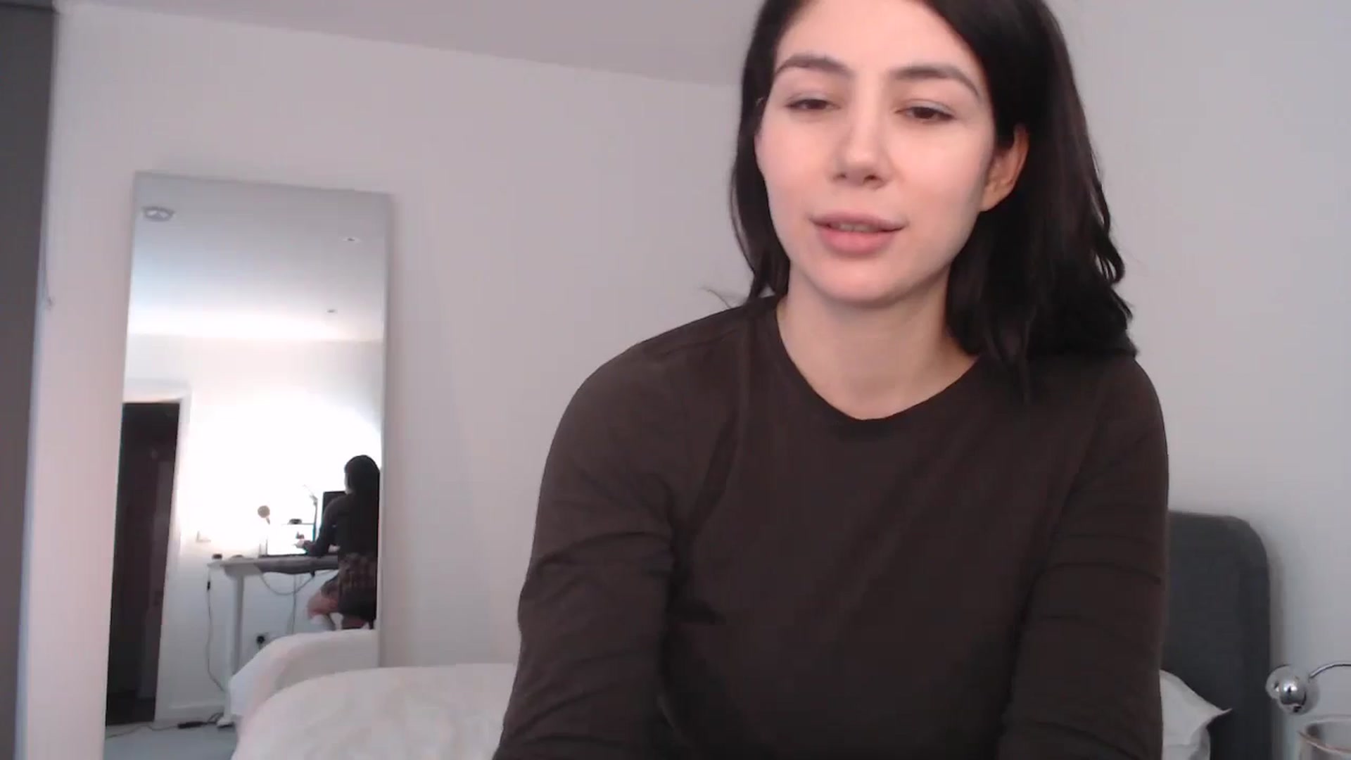Gallery image thumbnail from anacardi's myfreecams stream on, 04/02/2024, 17:54 image 16 of 20