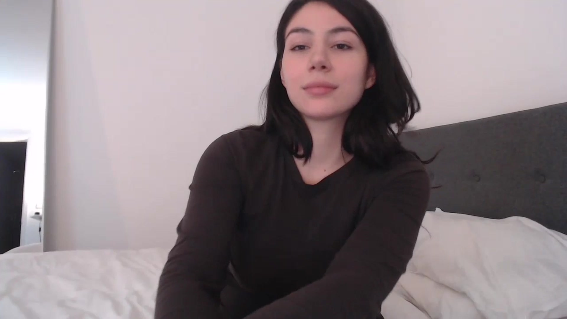Gallery image thumbnail from anacardi's myfreecams stream on, 04/02/2024, 18:32 image 14 of 20