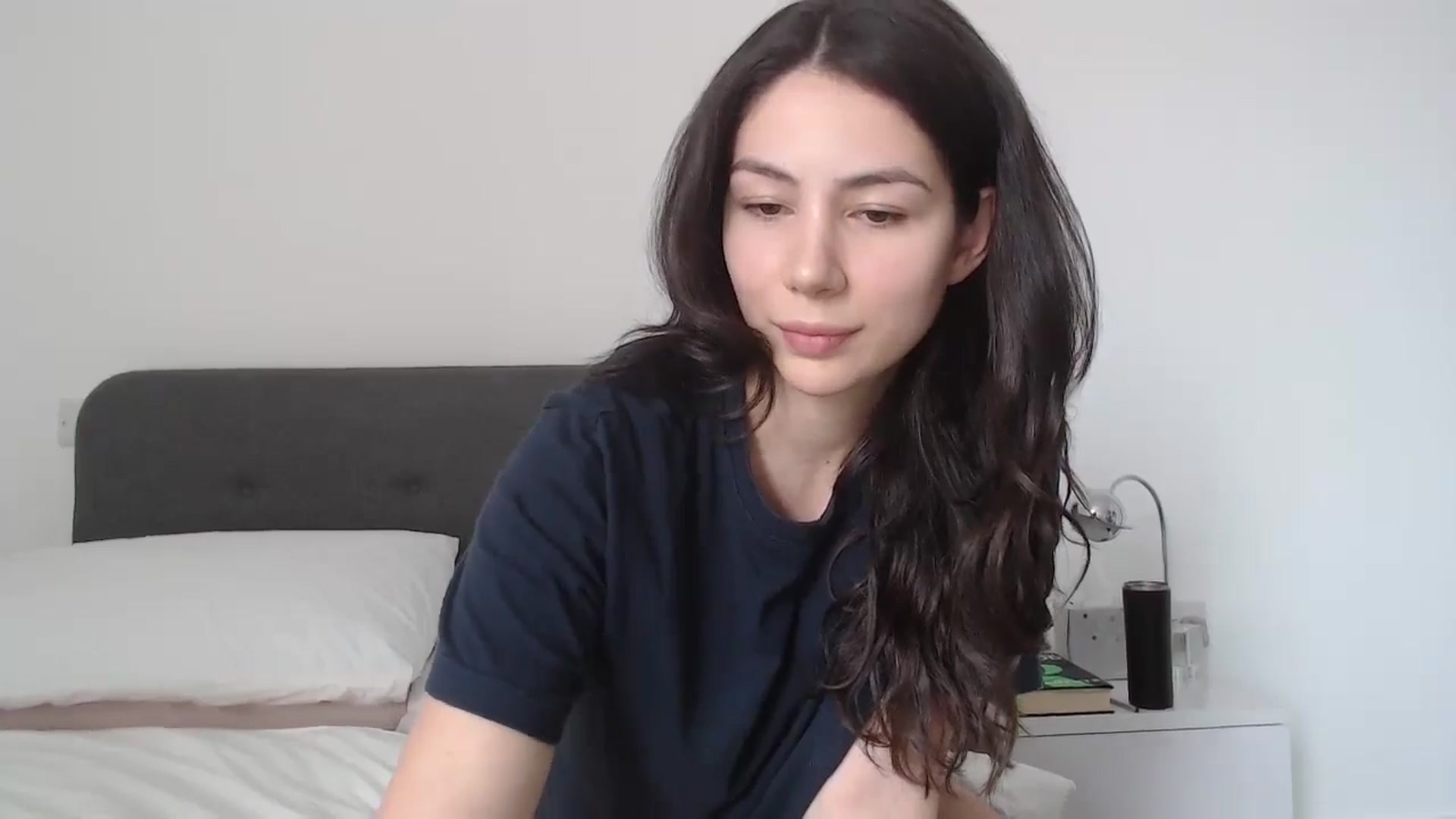 Gallery image thumbnail from anacardi's myfreecams stream on, 05/06/2024, 16:52 image 16 of 20