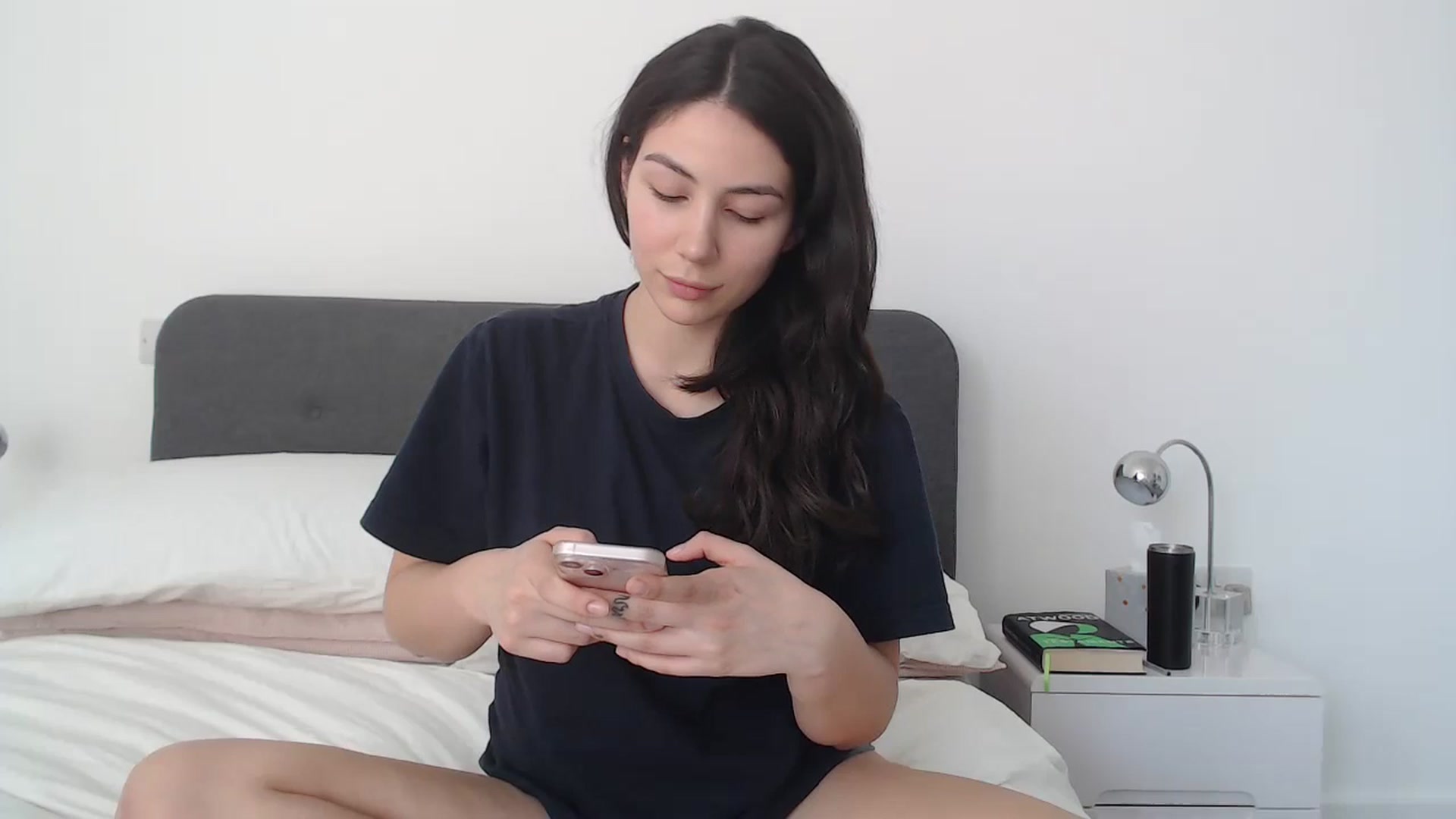 Gallery image thumbnail from anacardi's myfreecams stream on, 05/06/2024, 17:24 image 11 of 20