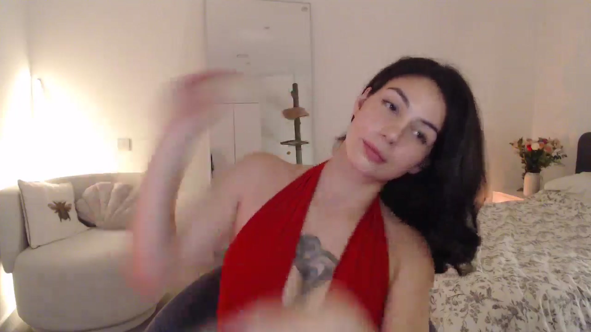 Gallery image thumbnail from anacardi's myfreecams stream on, 08/28/2024, 24:59 image 7 of 20