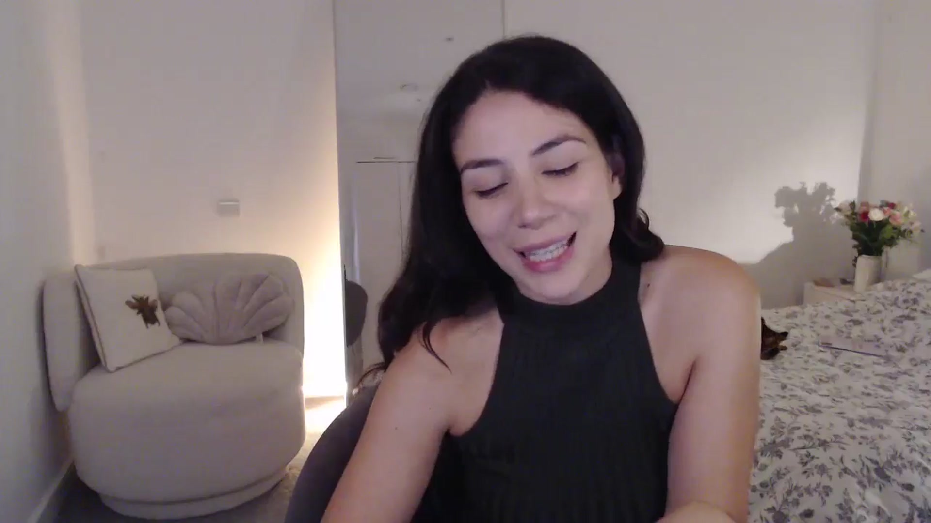 Gallery image thumbnail from anacardi's myfreecams stream on, 08/30/2024, 04:15 image 4 of 20