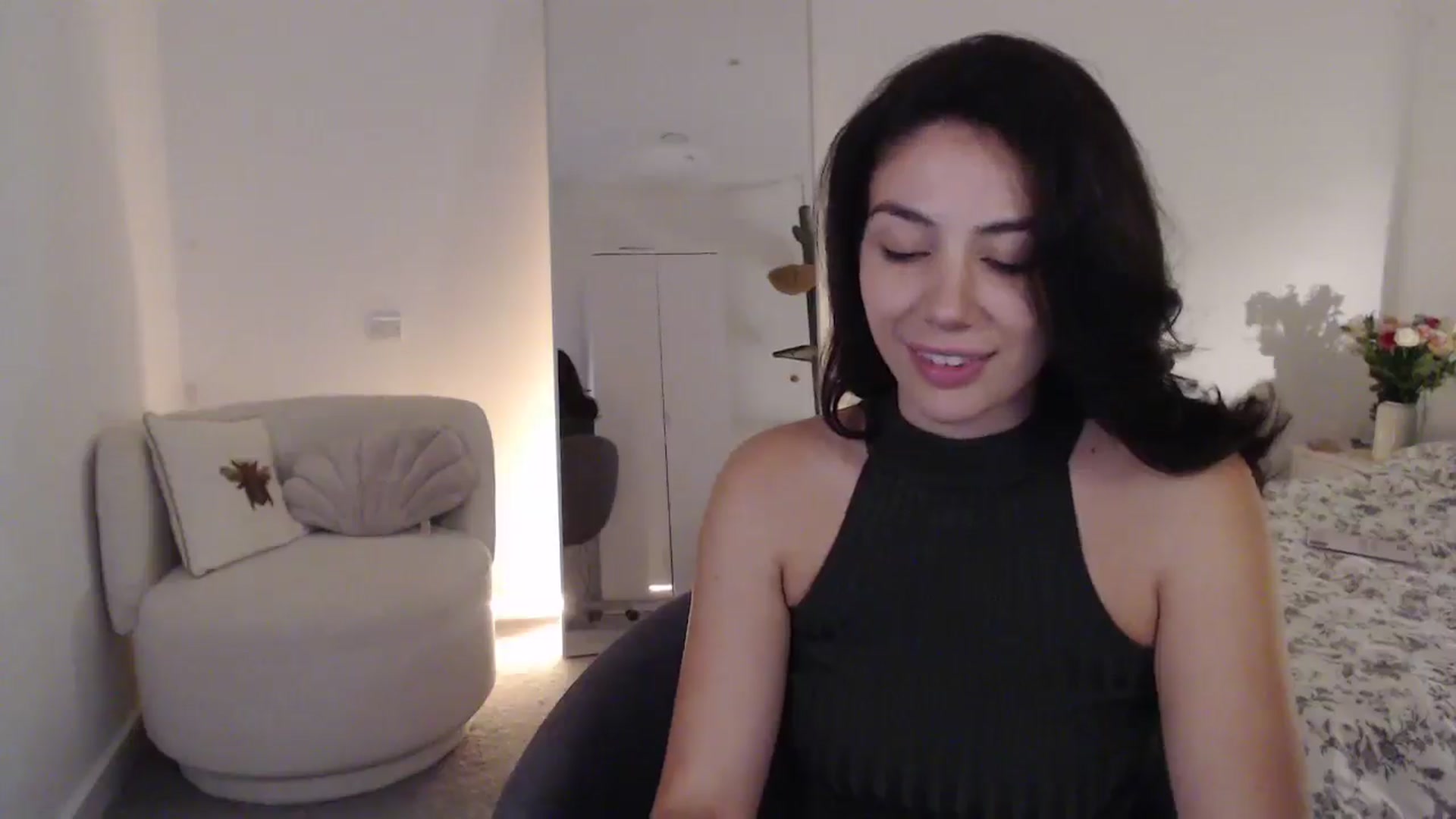 Gallery image thumbnail from anacardi's myfreecams stream on, 08/30/2024, 04:15 image 13 of 20