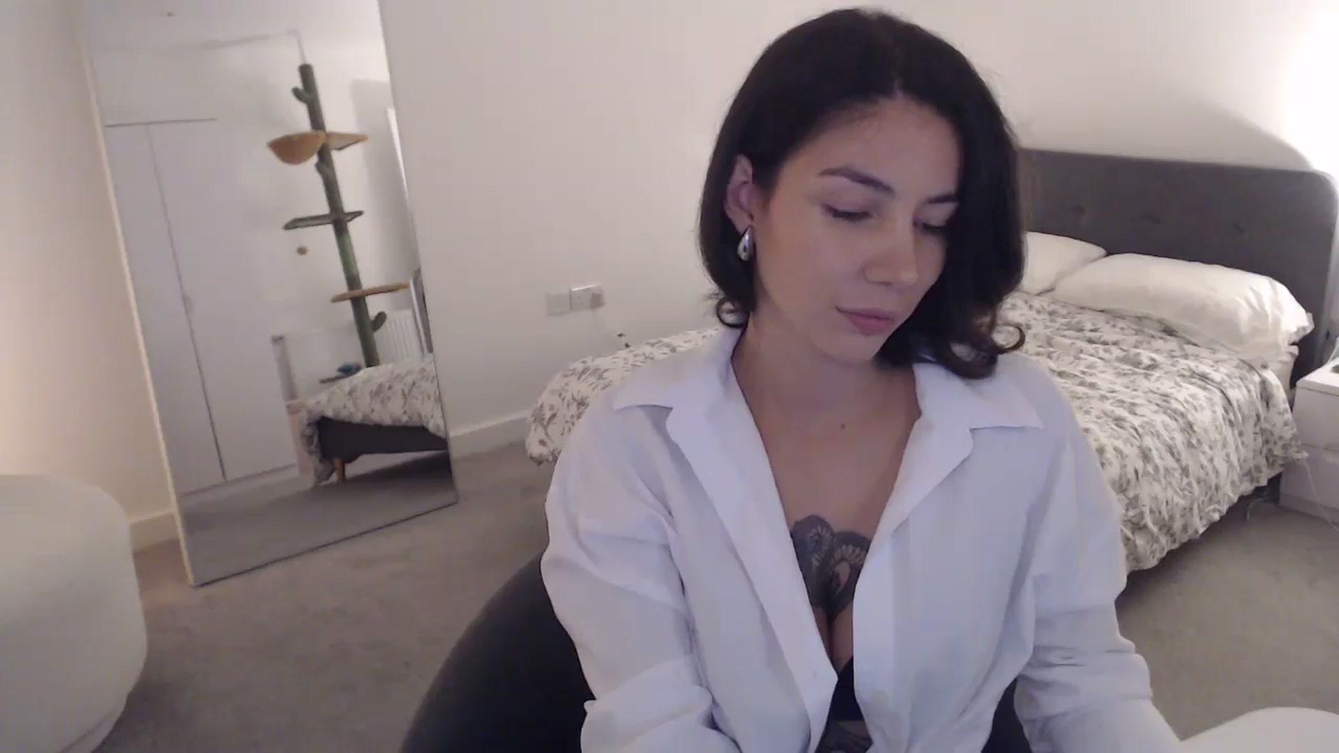 Gallery image thumbnail from anacardi's myfreecams stream on, 09/12/2024, 02:21 image 4 of 20