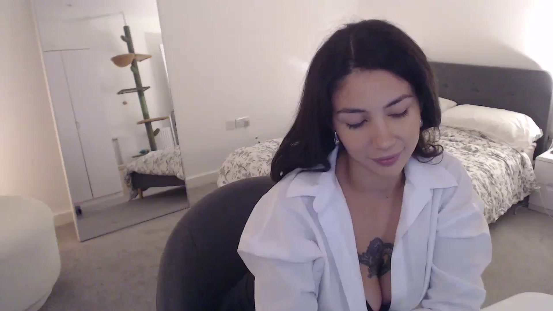 Gallery image thumbnail from anacardi's myfreecams stream on, 09/12/2024, 02:21 image 3 of 20