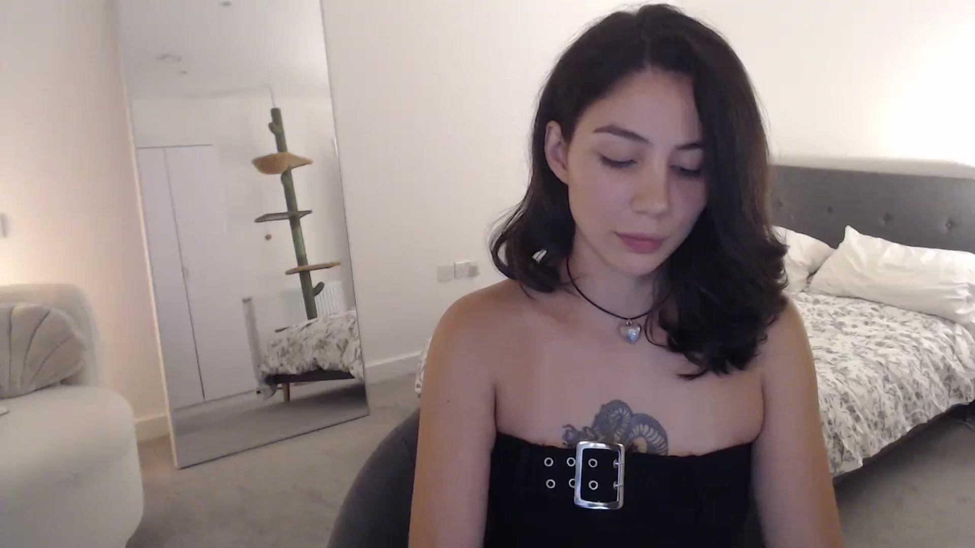 Gallery image thumbnail from anacardi's myfreecams stream on, 09/14/2024, 01:23 image 15 of 20