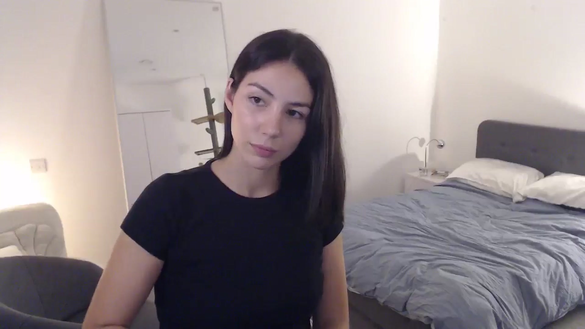 Gallery image thumbnail from anacardi's myfreecams stream on, 09/18/2024, 23:32 image 9 of 20