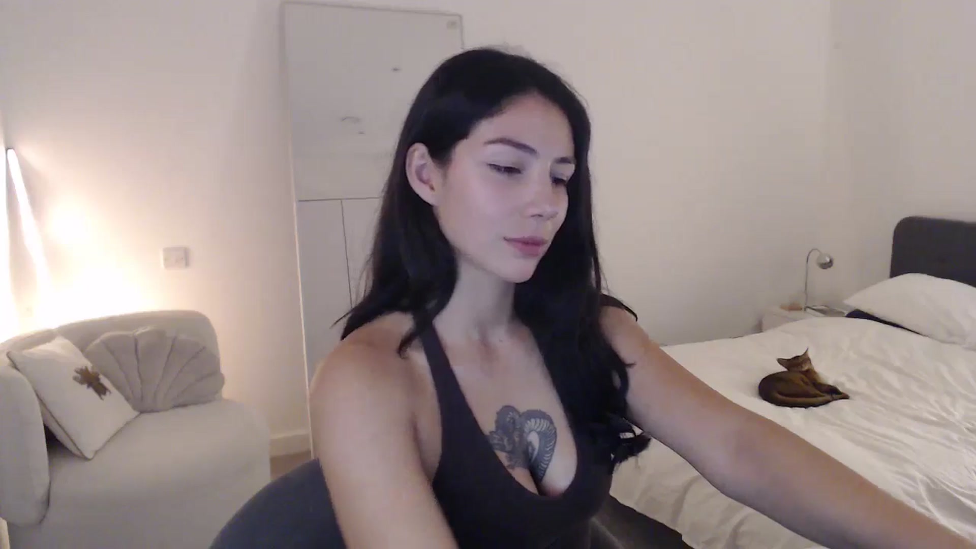 Gallery image thumbnail from anacardi's myfreecams stream on, 09/22/2024, 22:22 image 15 of 20