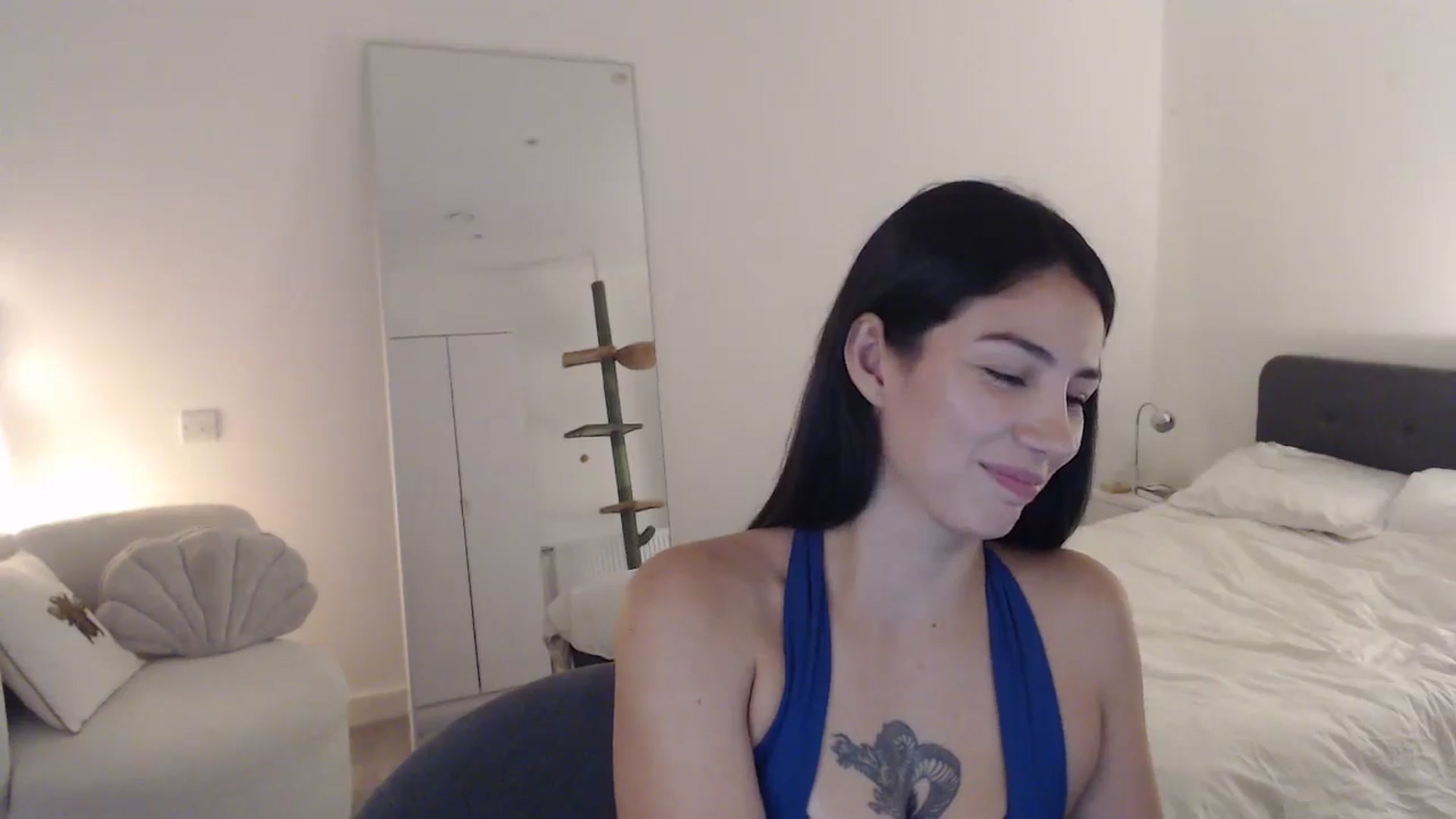 Gallery image thumbnail from anacardi's myfreecams stream on, 09/23/2024, 22:35 image 4 of 20