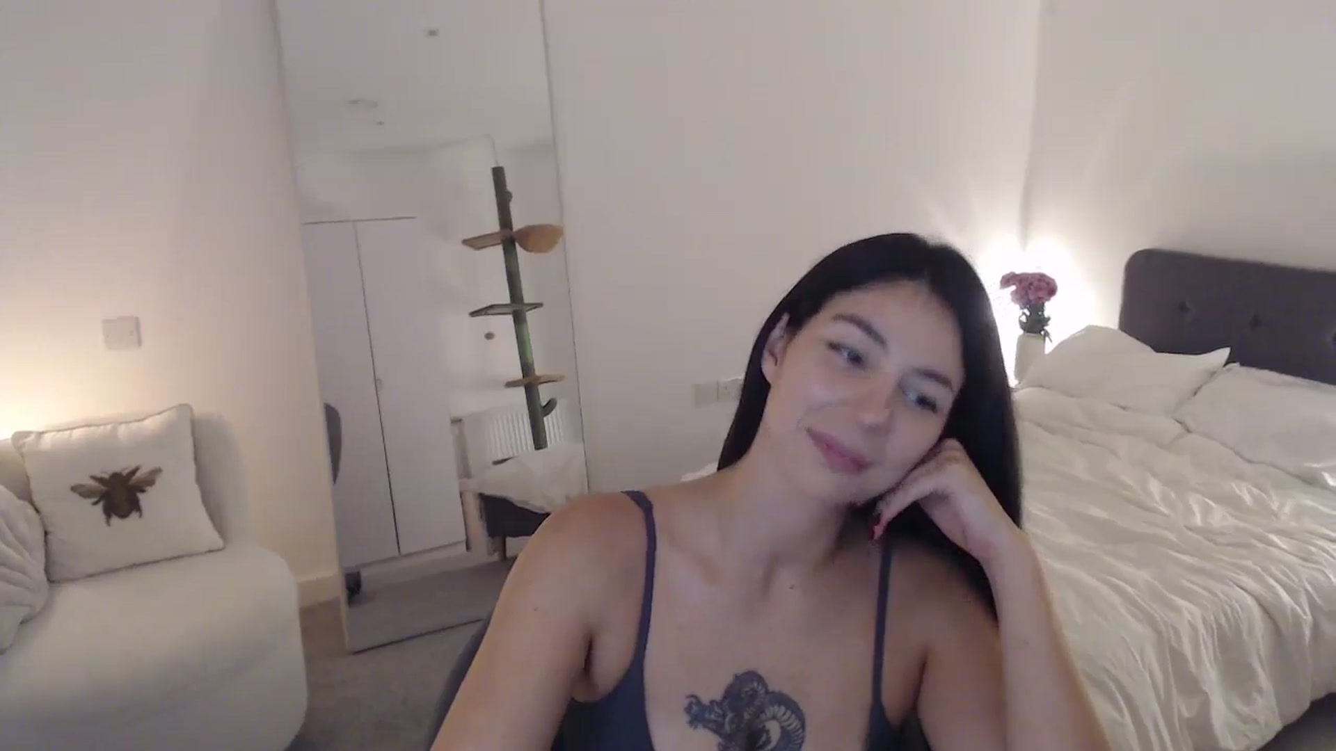 Gallery image thumbnail from anacardi's myfreecams stream on, 09/25/2024, 24:34 image 20 of 20