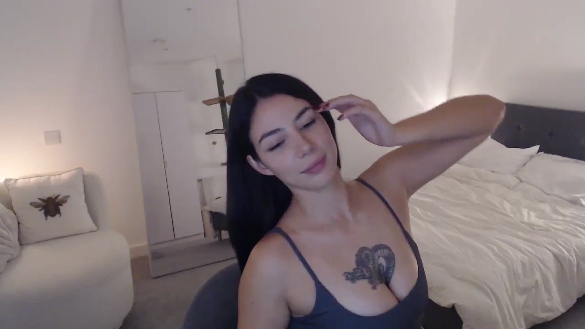 Gallery image thumbnail from anacardi's myfreecams stream on, 09/25/2024, 24:34 image 11 of 20