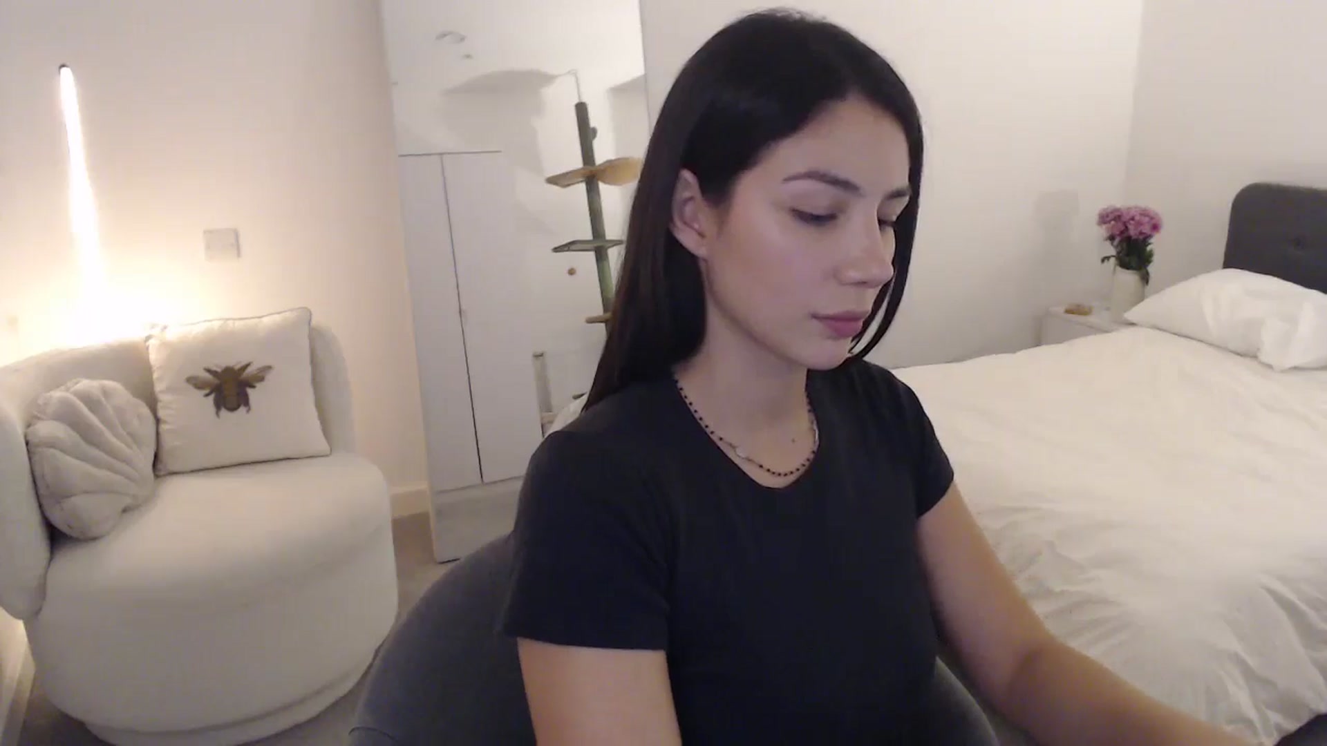 Gallery image thumbnail from anacardi's myfreecams stream on, 09/25/2024, 22:54 image 12 of 20