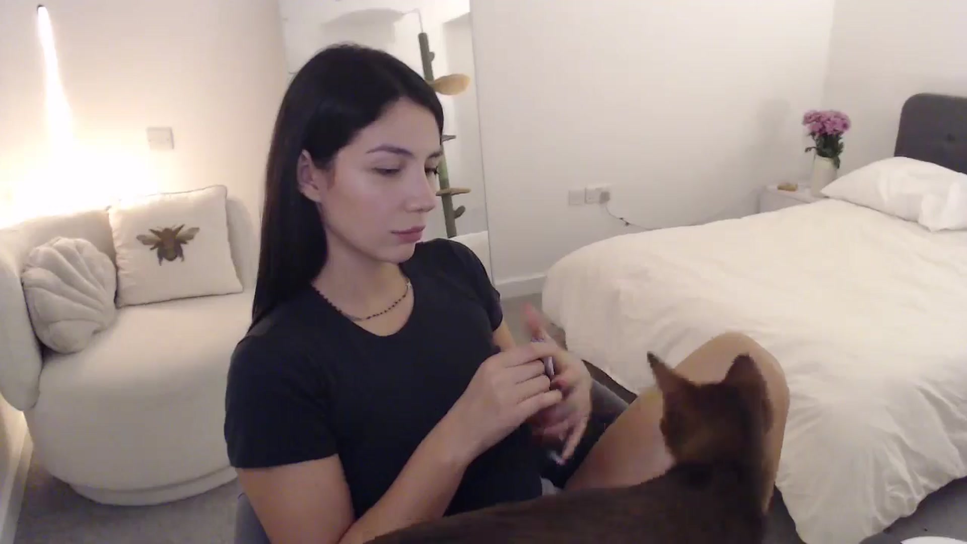 Gallery image thumbnail from anacardi's myfreecams stream on, 09/25/2024, 22:54 image 10 of 20