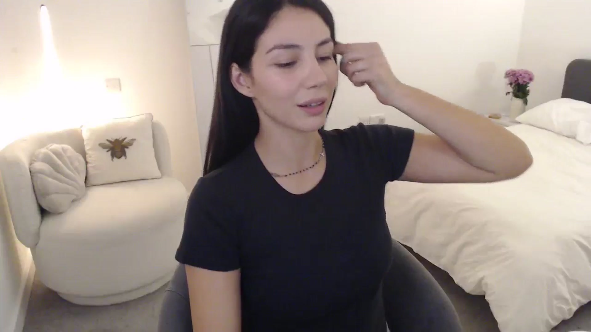 Gallery image thumbnail from anacardi's myfreecams stream on, 09/25/2024, 22:54 image 8 of 20