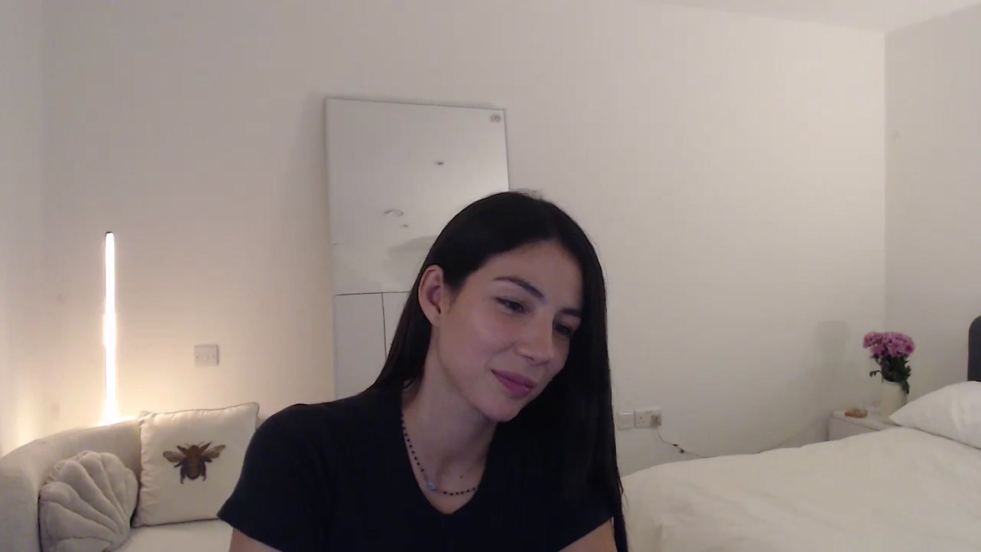 Gallery image thumbnail from anacardi's myfreecams stream on, 09/25/2024, 22:54 image 14 of 20