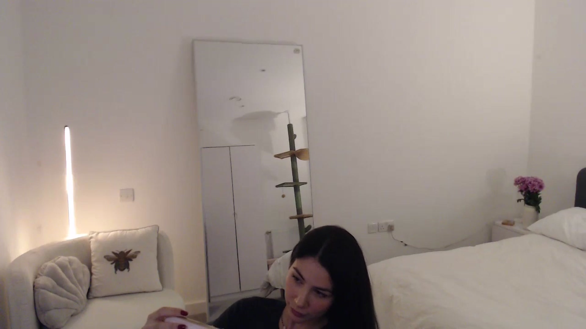 Gallery image thumbnail from anacardi's myfreecams stream on, 09/25/2024, 22:54 image 18 of 20