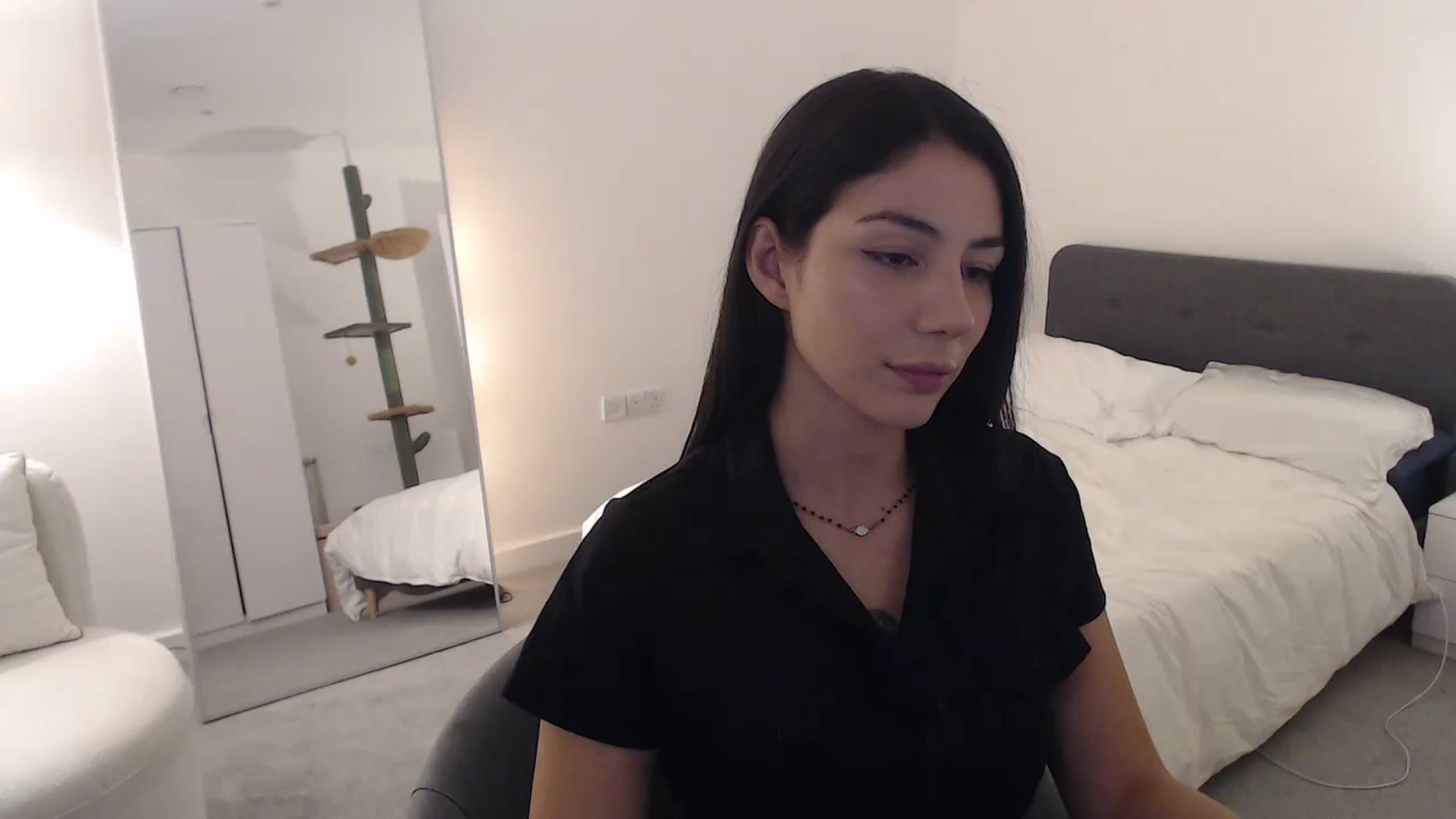 Gallery image thumbnail from anacardi's myfreecams stream on, 09/26/2024, 23:53 image 5 of 20
