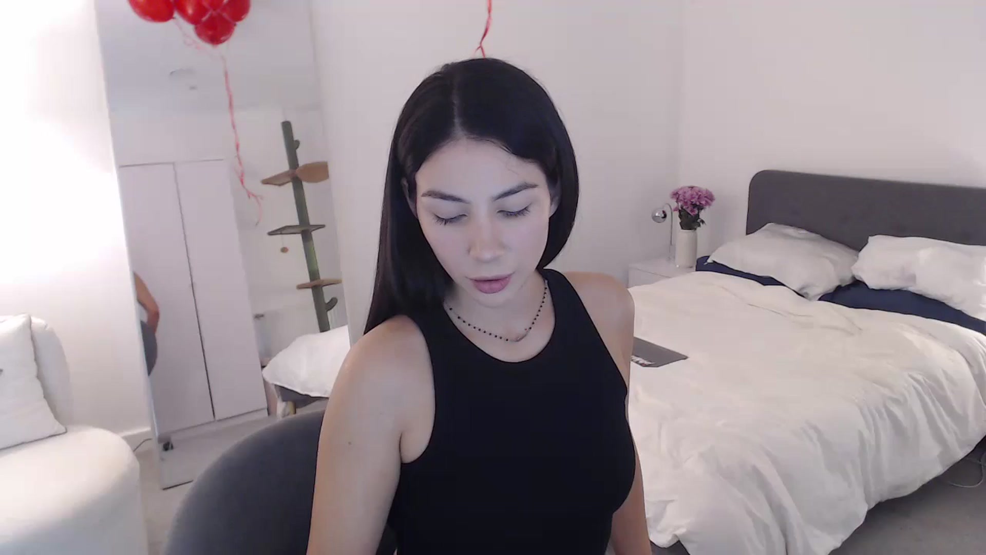 Gallery image thumbnail from anacardi's myfreecams stream on, 09/27/2024, 19:54 image 1 of 20