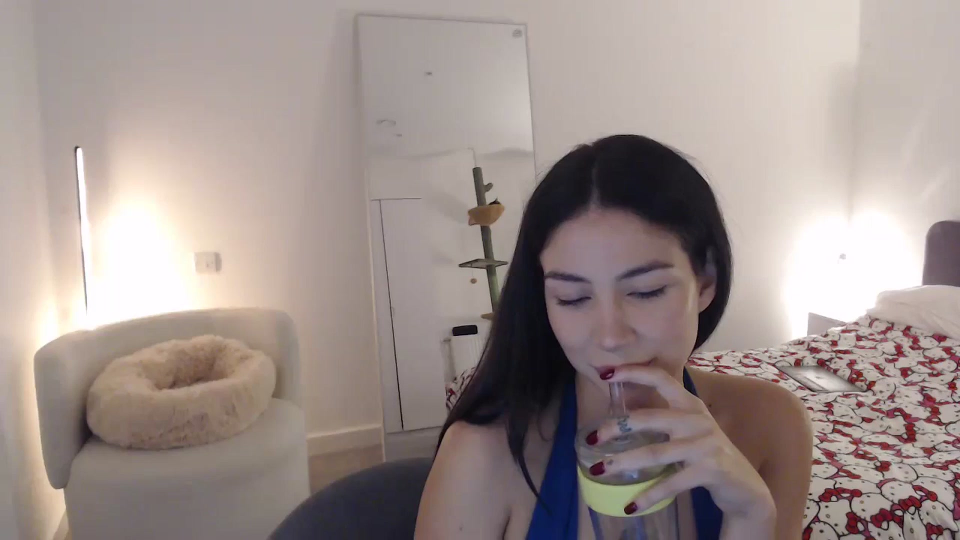 Gallery image thumbnail from anacardi's myfreecams stream on, 09/30/2024, 23:05 image 4 of 20