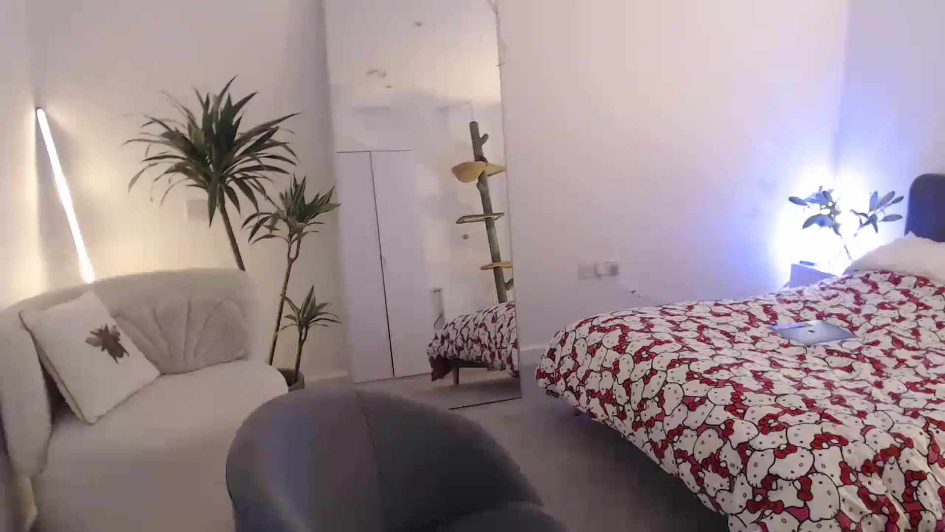 Gallery image thumbnail from anacardi's myfreecams stream on, 10/01/2024, 20:28 image 15 of 20