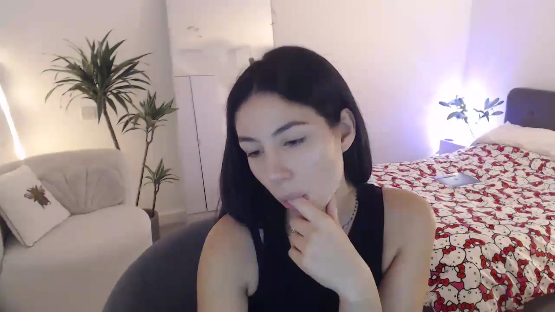 Gallery image thumbnail from anacardi's myfreecams stream on, 10/01/2024, 20:28 image 19 of 20