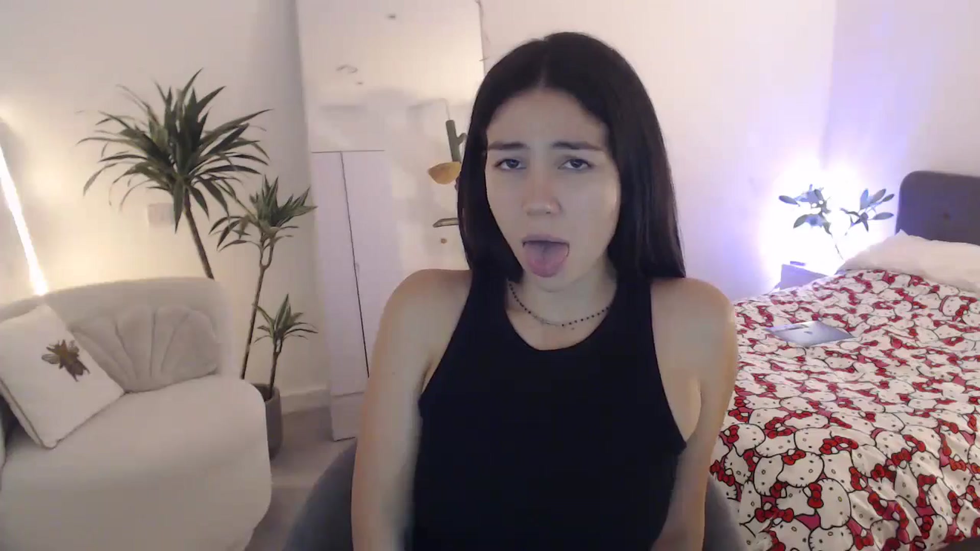 Gallery image thumbnail from anacardi's myfreecams stream on, 10/01/2024, 20:59 image 12 of 20