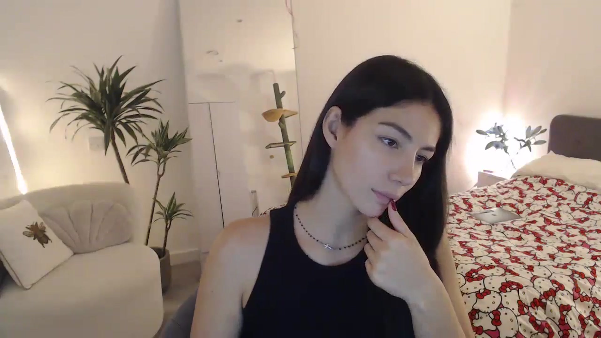 Gallery image thumbnail from anacardi's myfreecams stream on, 10/01/2024, 20:59 image 3 of 20