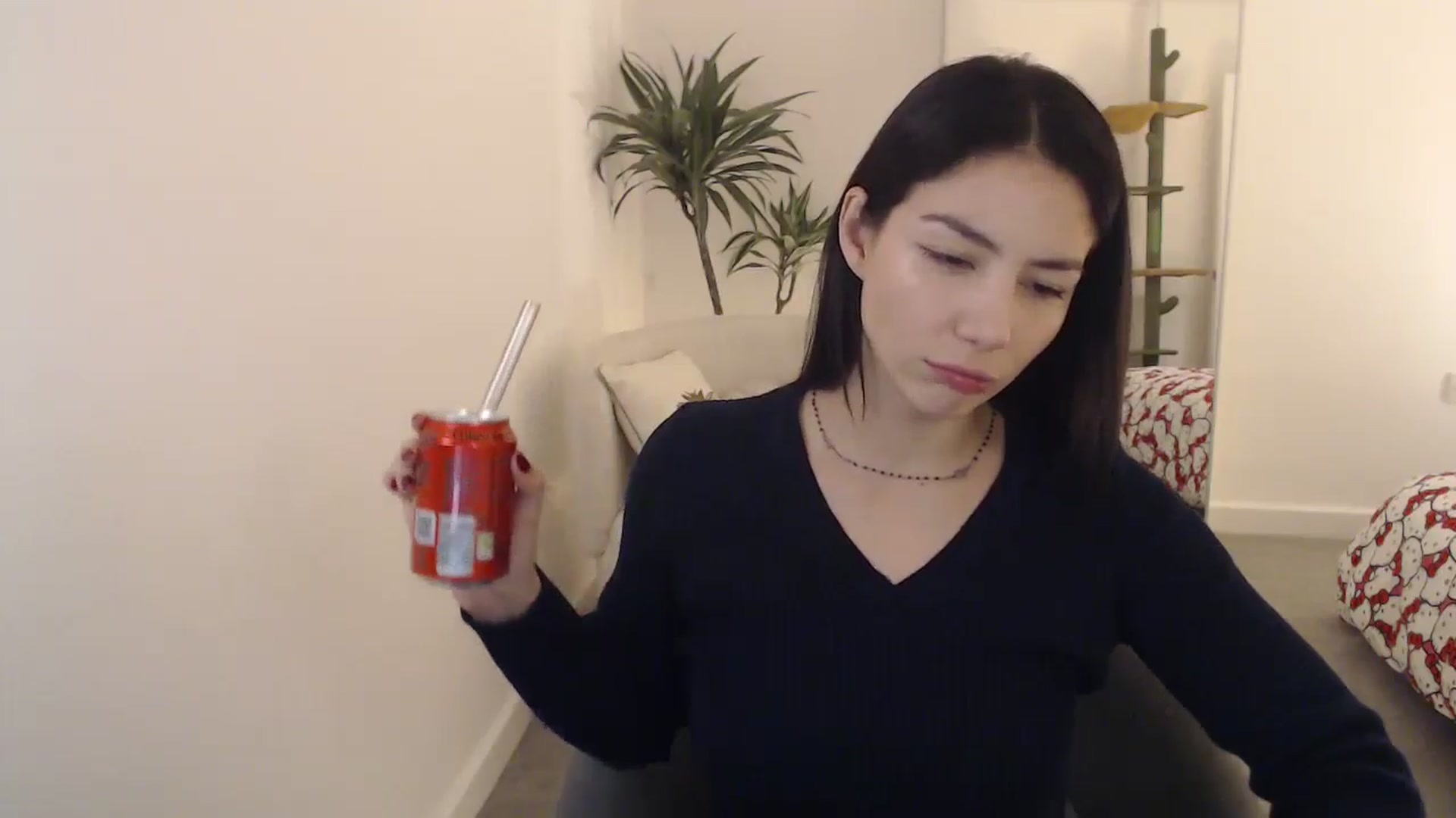 Gallery image thumbnail from anacardi's myfreecams stream on, 10/03/2024, 22:09 image 7 of 20