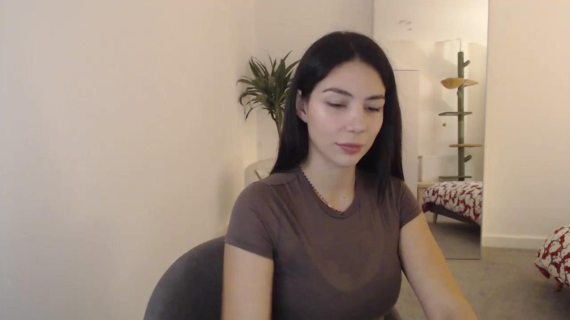 Gallery image thumbnail from anacardi's myfreecams stream on, 10/04/2024, 23:36 image 2 of 20