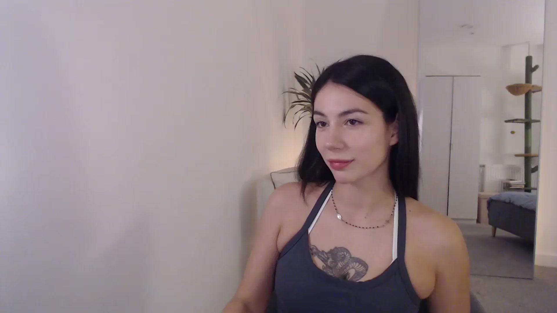 Gallery image thumbnail from anacardi's myfreecams stream on, 10/07/2024, 24:06 image 10 of 20