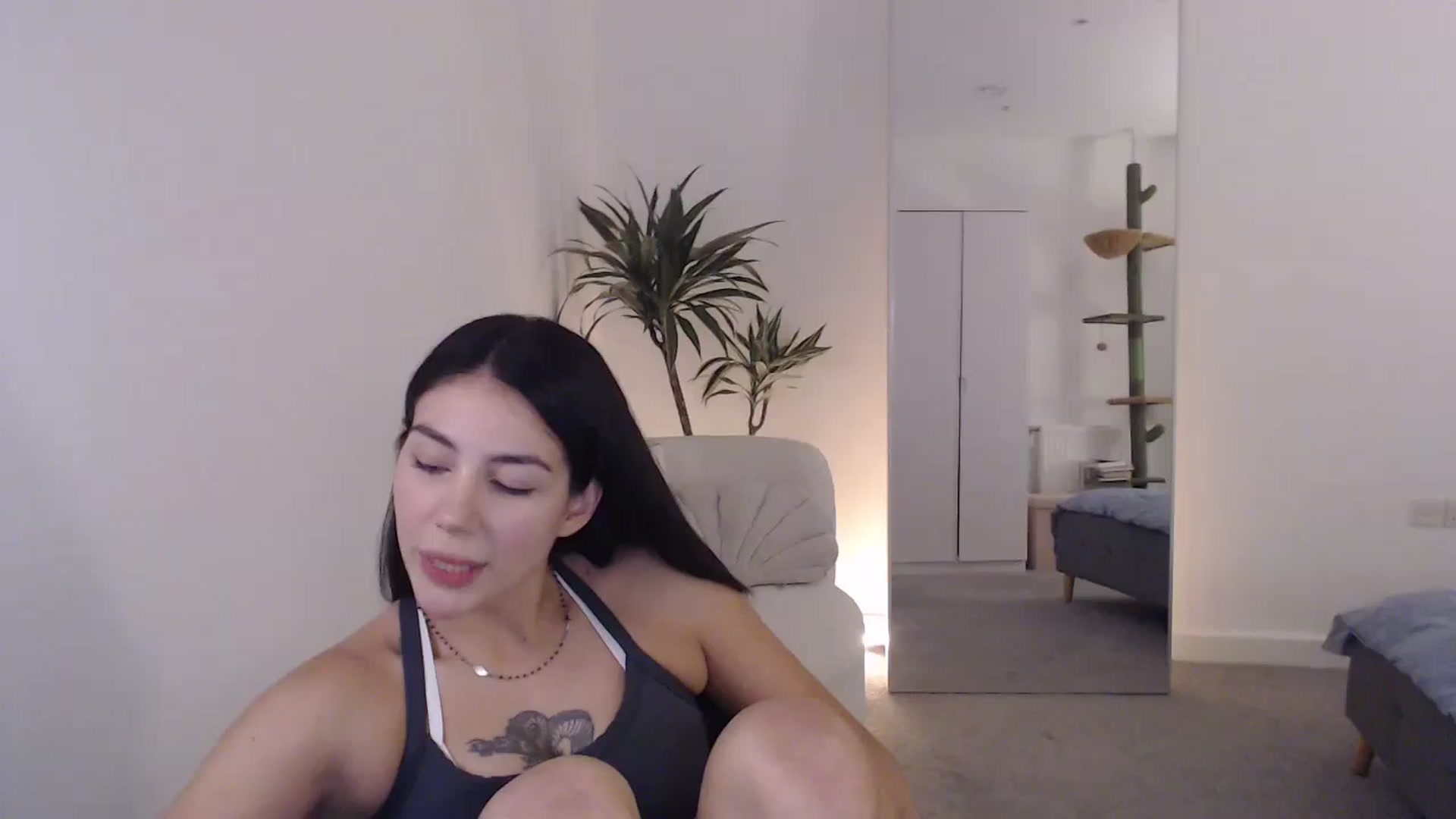 Gallery image thumbnail from anacardi's myfreecams stream on, 10/07/2024, 24:06 image 8 of 20