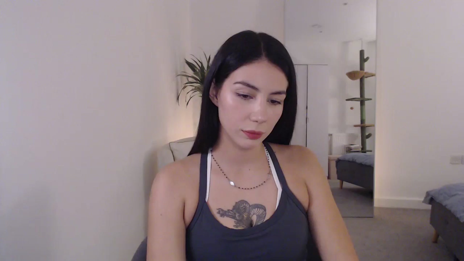 Gallery image thumbnail from anacardi's myfreecams stream on, 10/07/2024, 24:06 image 1 of 20
