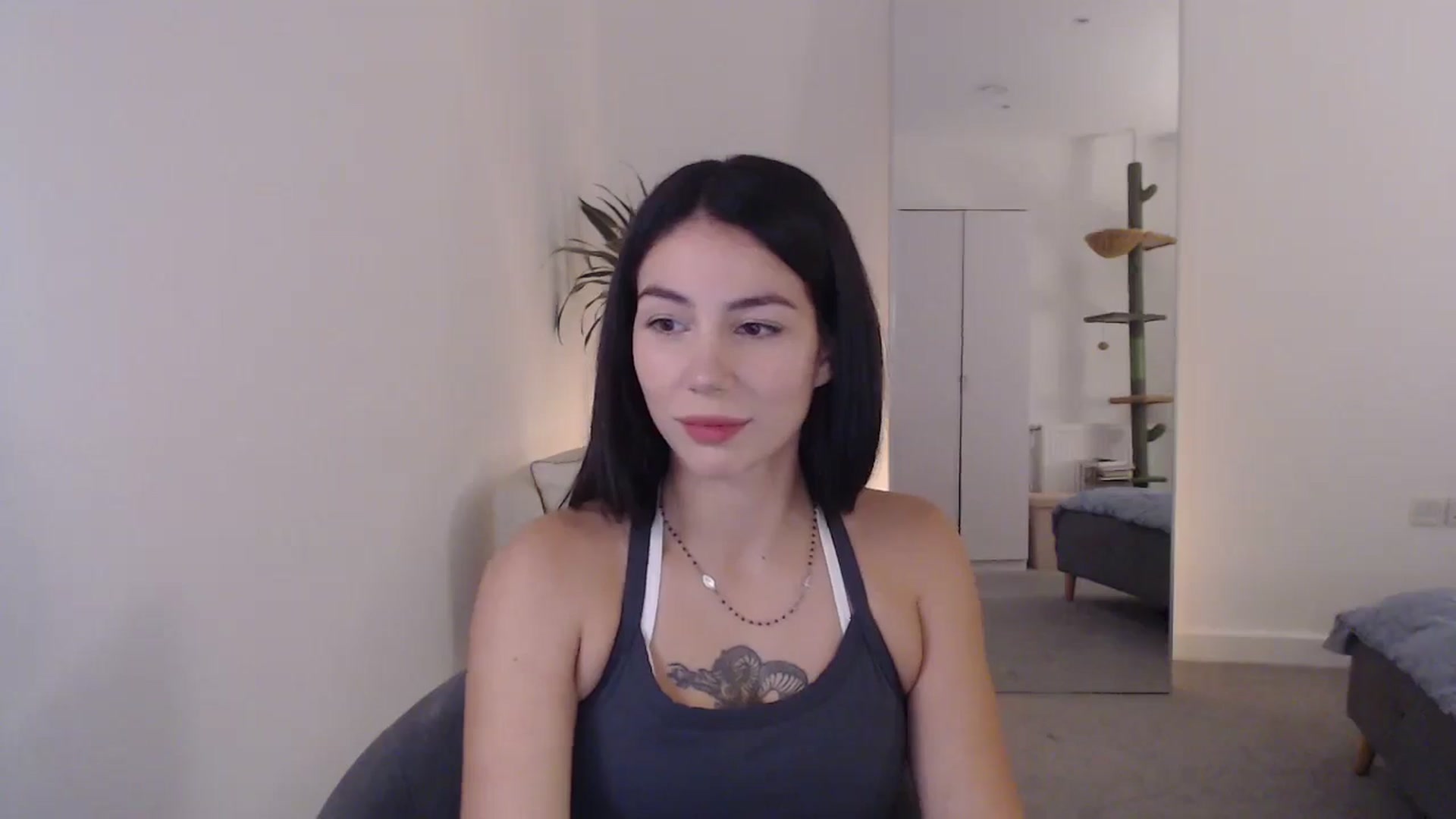 Gallery image thumbnail from anacardi's myfreecams stream on, 10/07/2024, 24:06 image 5 of 20
