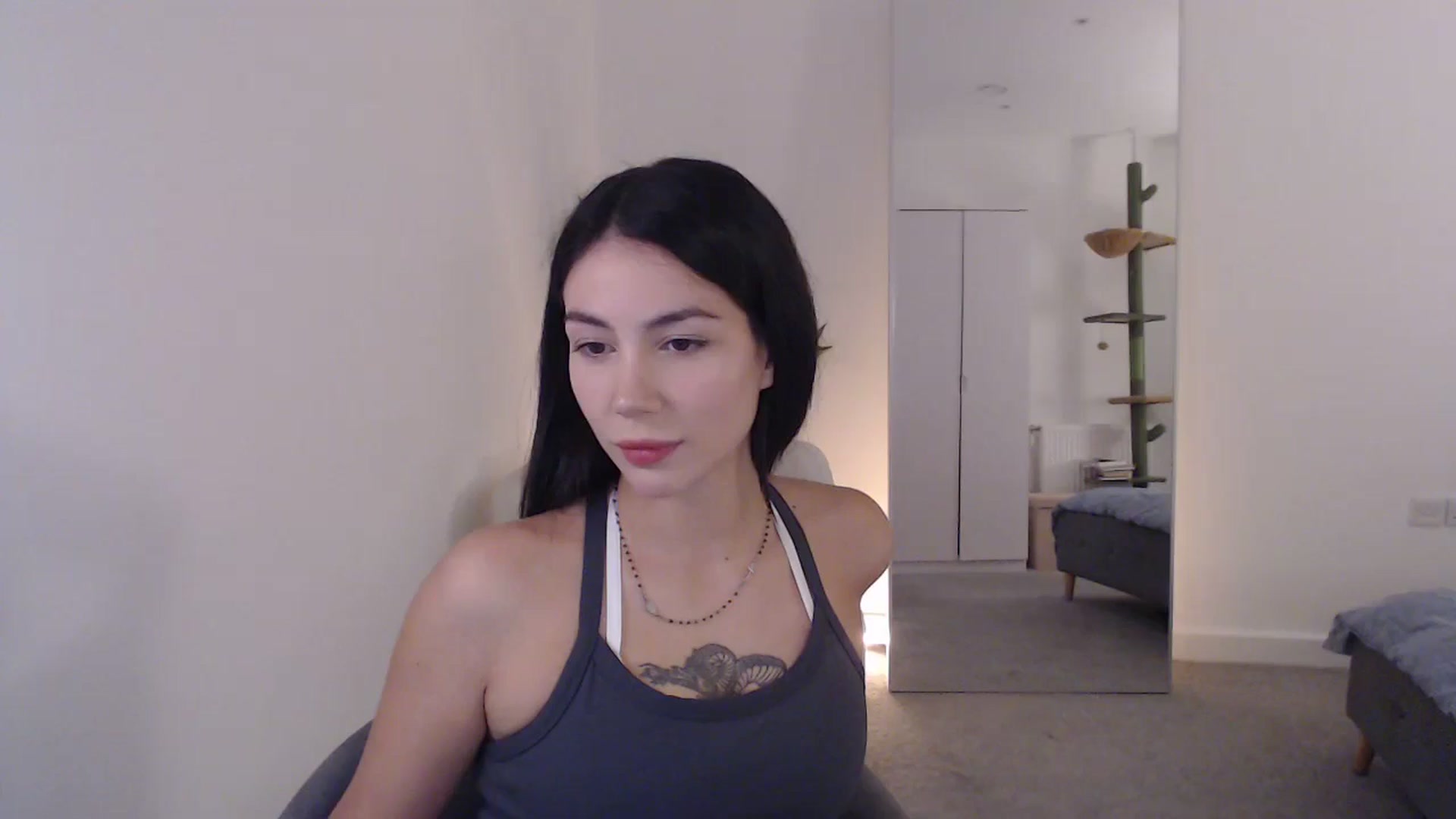 Gallery image thumbnail from anacardi's myfreecams stream on, 10/07/2024, 24:06 image 4 of 20